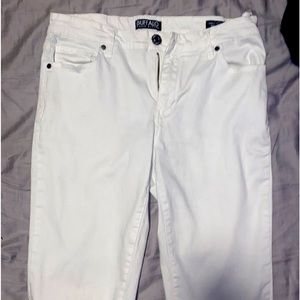White mid-rise skinny jeans (size 6/28)